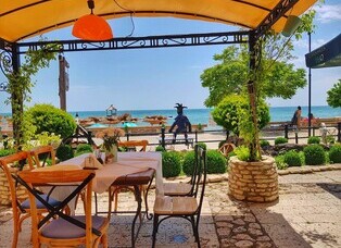 Nomad Beach Club, Балчик