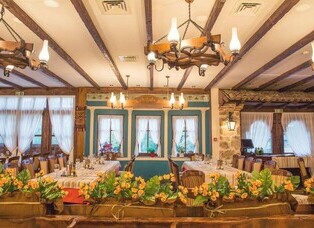 Ethno restaurant Old house